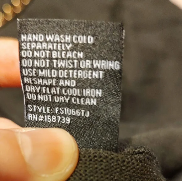 🔸🌿🔸NWOT Stellar Adrienne Vittadini Dark Olive & Gold Batwing Top Blouse - L - Picture 15 of 16